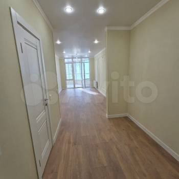 Продается 1-комнатная квартира, 47 м²