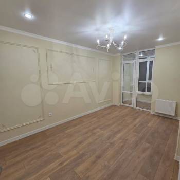Продается 1-комнатная квартира, 47 м²
