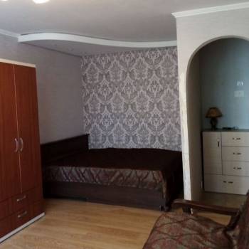 Продается 1-комнатная квартира, 35 м²
