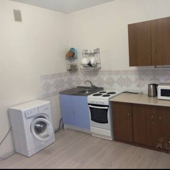 Сдается 1-комнатная квартира, 42,2 м²