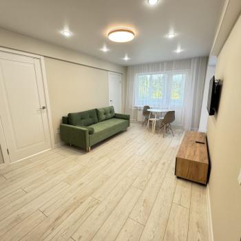 Продается 3-х комнатная квартира, 53 м²