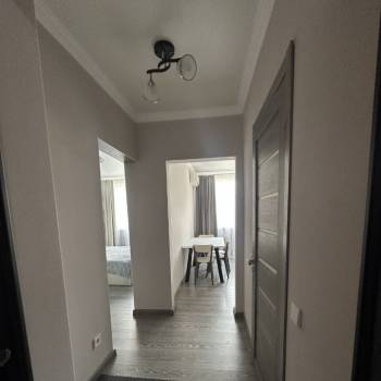 Продается 1-комнатная квартира, 38 м²