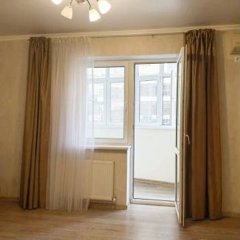 Сдается 1-комнатная квартира, 42 м²