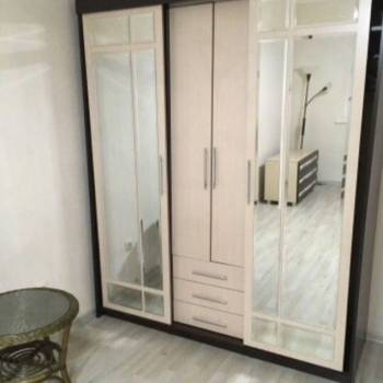 Продается 1-комнатная квартира, 37 м²