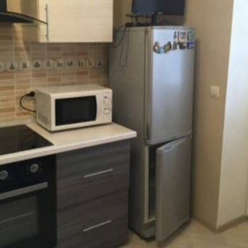 Продается 1-комнатная квартира, 37 м²