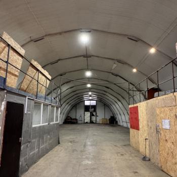 Сдается Нежилое помещение, 422 м²