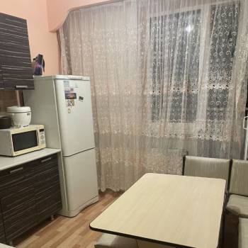 Продается 1-комнатная квартира, 37,7 м²