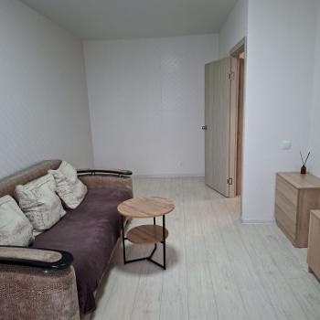 Сдается 1-комнатная квартира, 37 м²