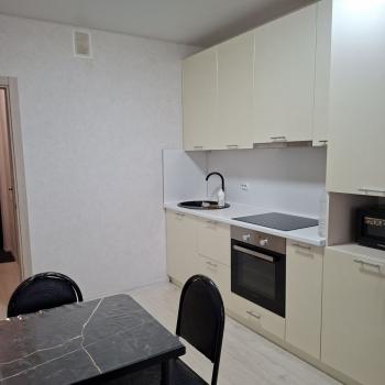 Сдается 1-комнатная квартира, 37 м²