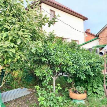 Продается Многокомнатная квартира, 50,4 м²