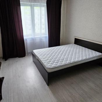 Сдается 1-комнатная квартира, 44 м²