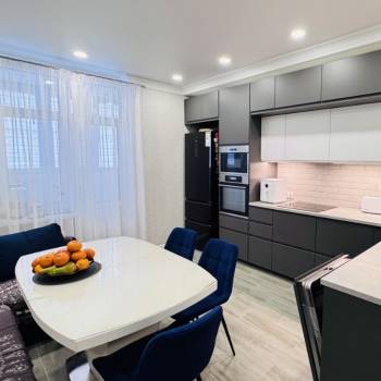 Продается 3-х комнатная квартира, 82 м²