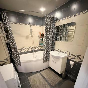 Продается 2-х комнатная квартира, 57,3 м²