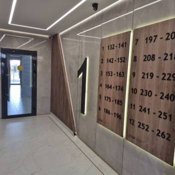 Продается 1-комнатная квартира, 57,1 м²