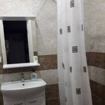 Сдается 1-комнатная квартира, 42 м²