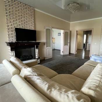 Продается Многокомнатная квартира, 120 м²