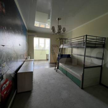 Продается Многокомнатная квартира, 140 м²