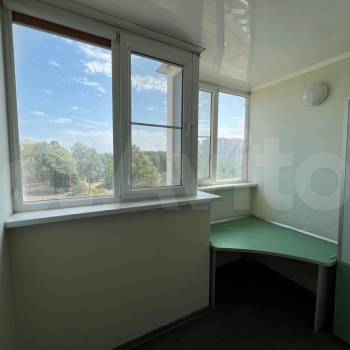 Продается Многокомнатная квартира, 140 м²