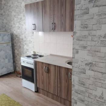 Сдается 1-комнатная квартира, 39 м²