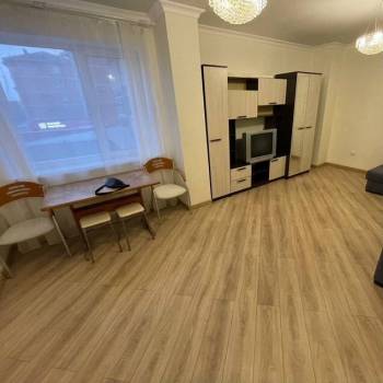 Сдается 1-комнатная квартира, 48 м²