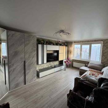 Сдается 2-х комнатная квартира, 69,1 м²