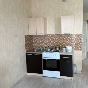 Сдается 1-комнатная квартира, 51 м²