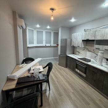 Сдается 1-комнатная квартира, 42,2 м²