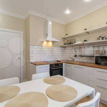 Продается 1-комнатная квартира, 37 м²