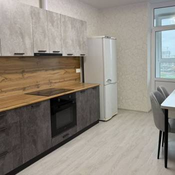 Сдается 2-х комнатная квартира, 64 м²