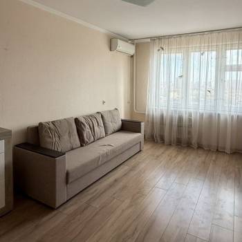 Сдается 1-комнатная квартира, 38,2 м²