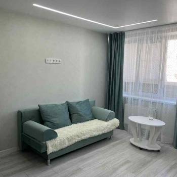 Сдается 1-комнатная квартира, 39 м²