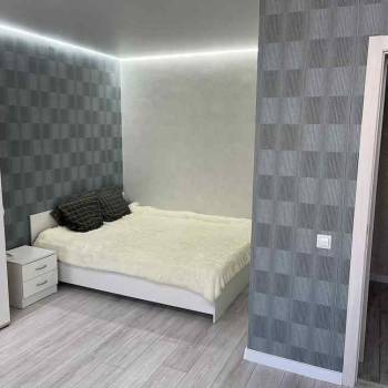 Сдается 1-комнатная квартира, 39 м²