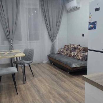 Сдается 1-комнатная квартира, 46 м²