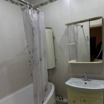 Сдается 2-х комнатная квартира, 60 м²