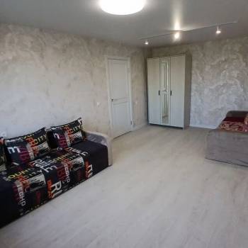 Сдается 1-комнатная квартира, 40 м²