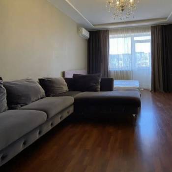 Сдается 1-комнатная квартира, 46 м²