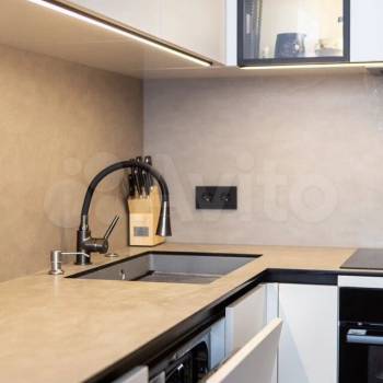 Продается 2-х комнатная квартира, 82 м²