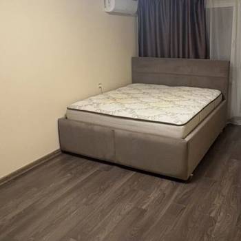 Сдается 1-комнатная квартира, 43 м²