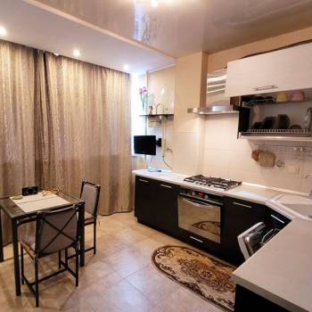 Продается 1-комнатная квартира, 44 м²