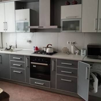 Продается 1-комнатная квартира, 43 м²