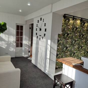 Продается 1-комнатная квартира, 49 м²