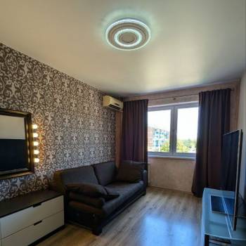 Сдается 2-х комнатная квартира, 56 м²
