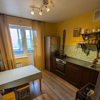Сдается 2-х комнатная квартира, 56 м²