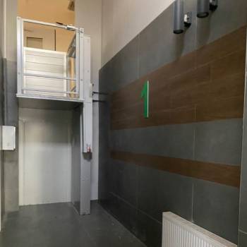 Продается 1-комнатная квартира, 37 м²