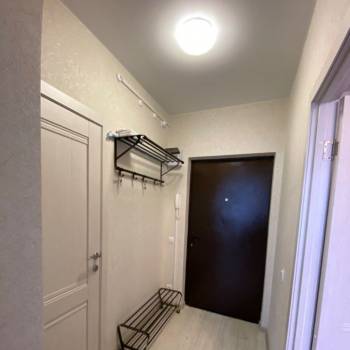 Продается 1-комнатная квартира, 37 м²