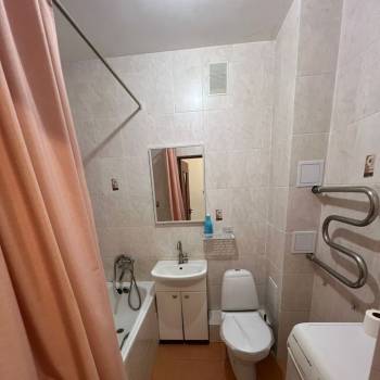 Продается 1-комнатная квартира, 41 м²