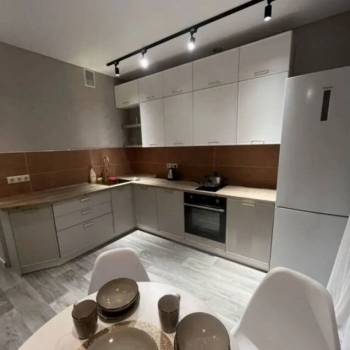 Продается 2-х комнатная квартира, 50,7 м²