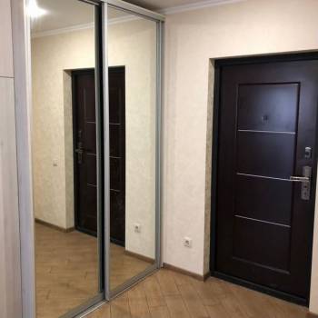 Сдается 1-комнатная квартира, 42 м²