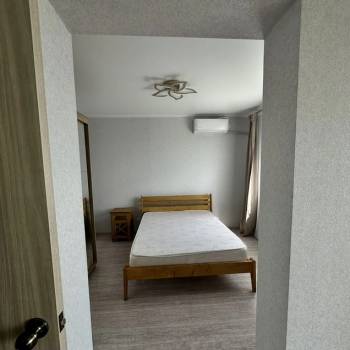 Продается 1-комнатная квартира, 32 м²