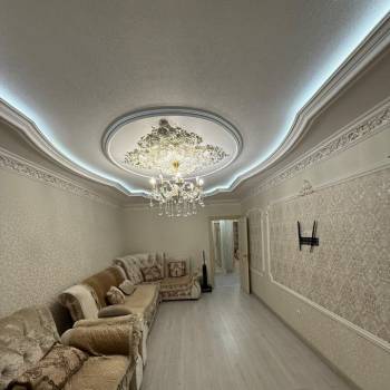 Сдается 2-х комнатная квартира, 77 м²